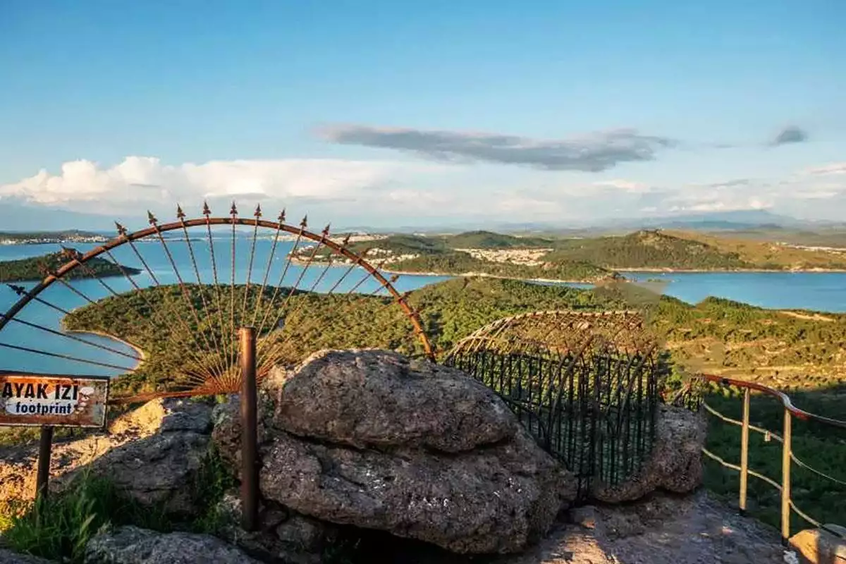  AYVALIK-CUNDA-ÖREN-KÜÇÜKKÖY-ŞEYTAN SOFRASI GEZİSİ                