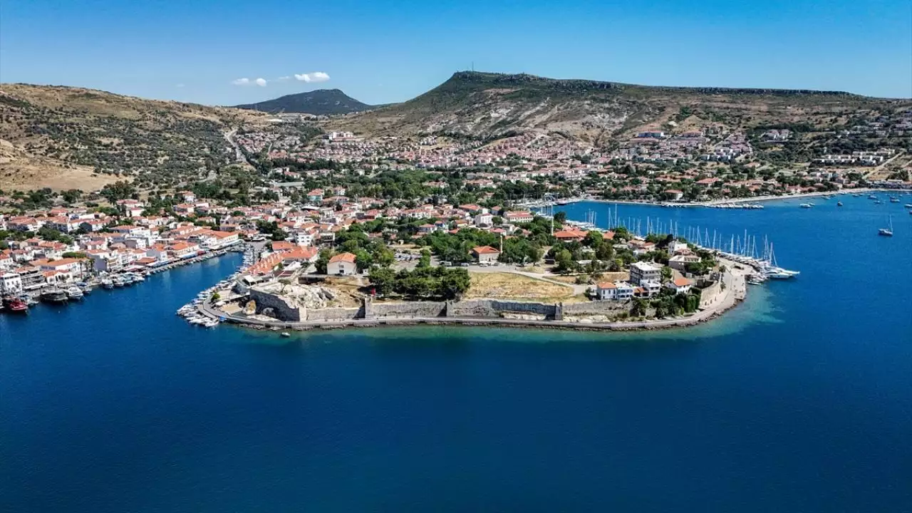 BERGAMA AŞIKLAR ŞELALESİ - ESKİ FOÇA - ANTİK ŞEHİR TURU