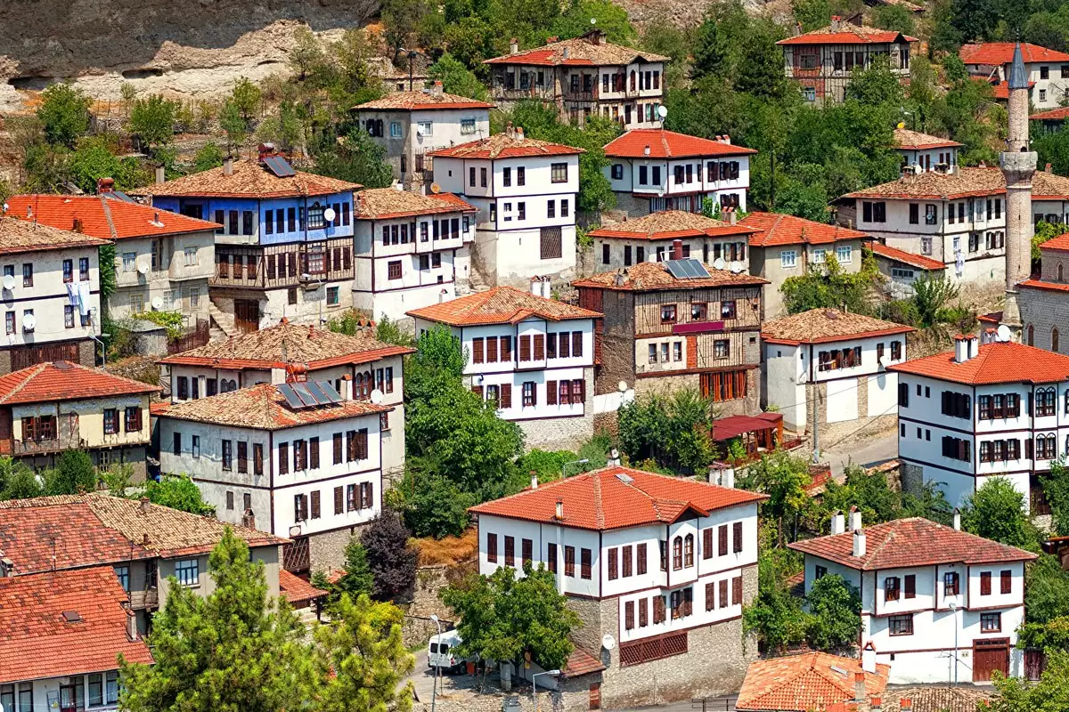 SAFRANBOLU - AMASRA TURU (2 GÜN 1 GECE)
