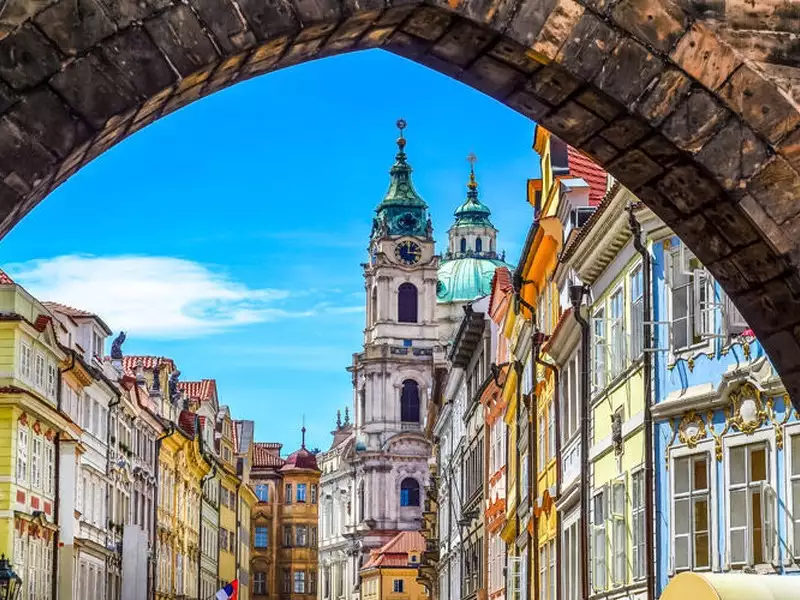 UÇAKLI ORTA AVRUPA MASALI TURU (8 GÜN 7 GECE)