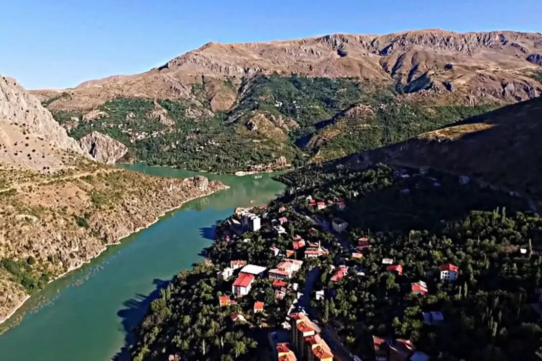 UÇAKLI TUNCELİ - KEMALİYE - ERZİNCAN - ELAZIĞ TURU (3 GÜN 2 GECE)